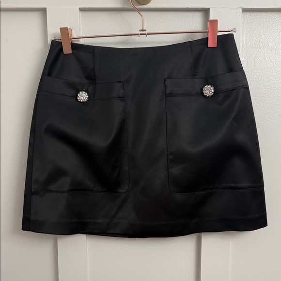 French Connection Black Mini Skirt with Pearl Details - Picture 10 of 13